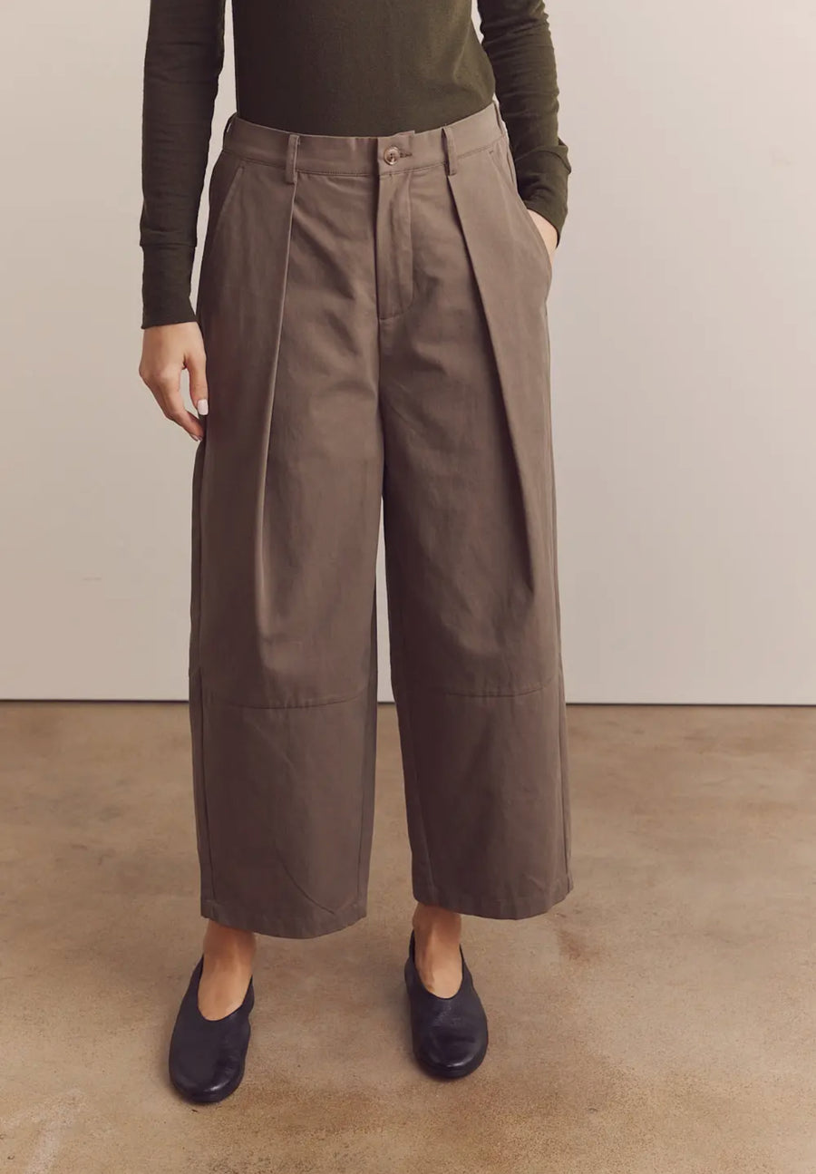 Wide Leg Ankle Trouser