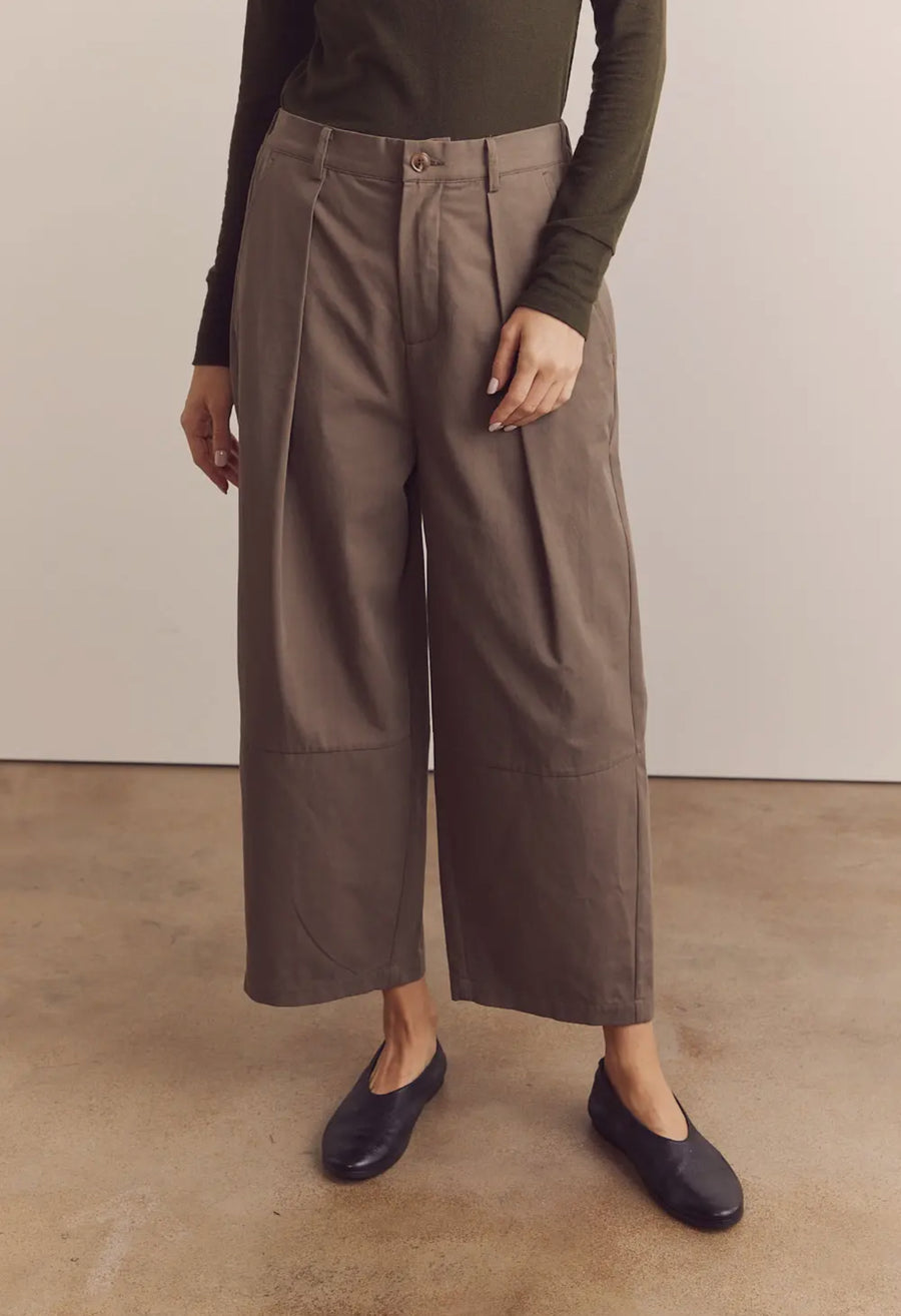 Wide Leg Ankle Trouser