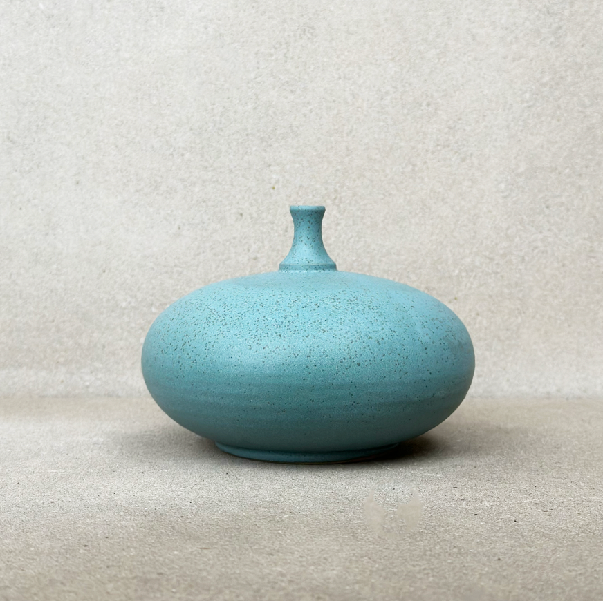 Dara Schuman Aqua Squat Vase