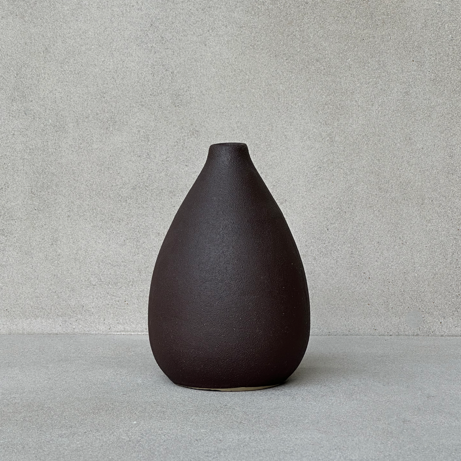 Texture Earthen Vase