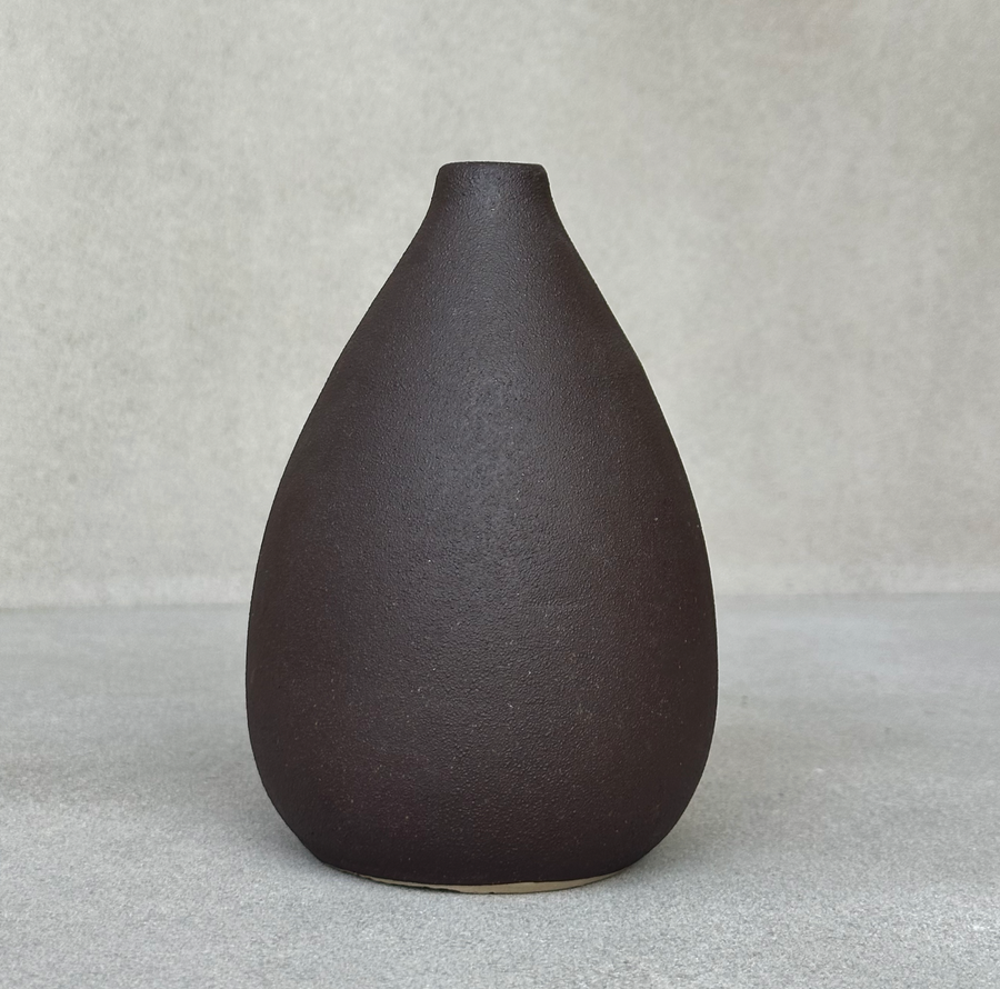 Texture Earthen Vase