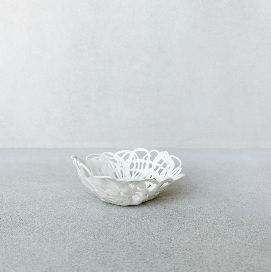 Basket Weave Porcelain Lace Bowl