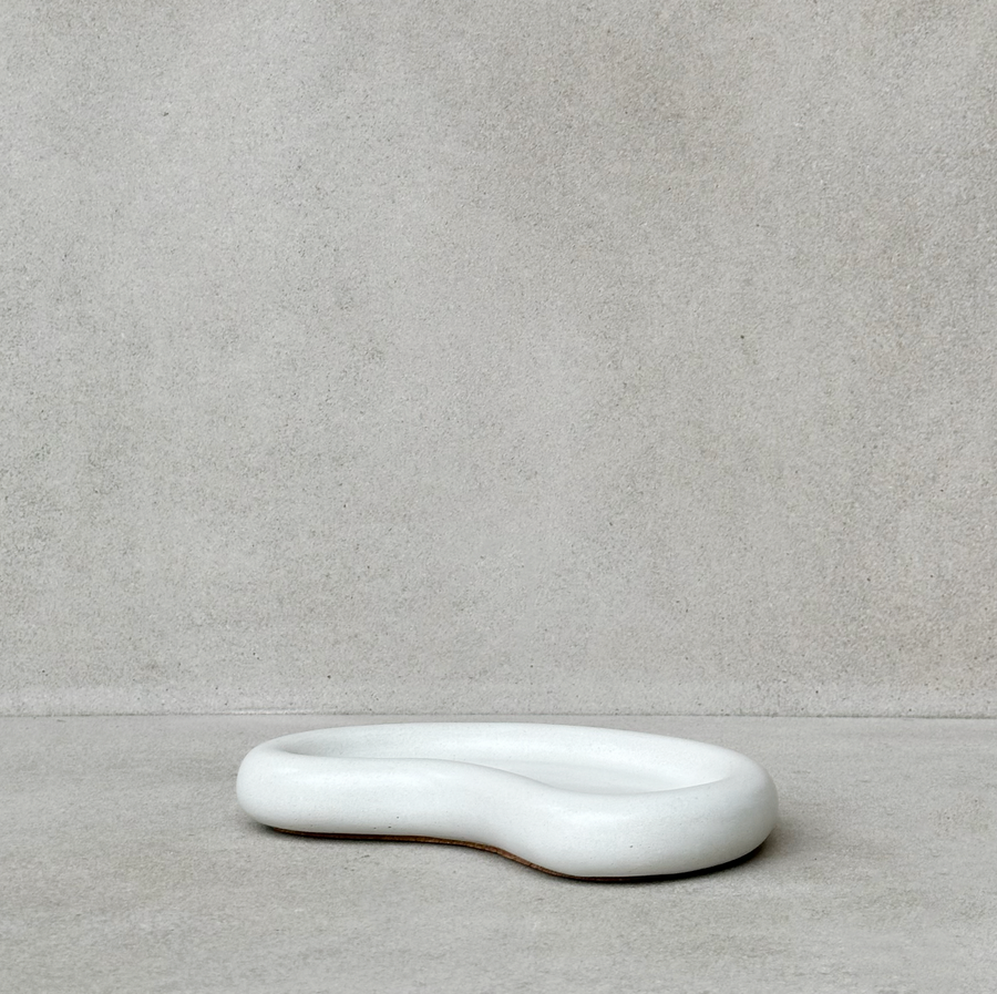 Faba - Concrete Tray / White