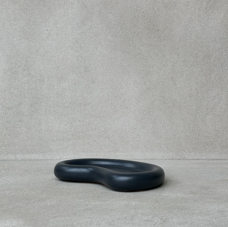 Faba - Concrete Tray / Black