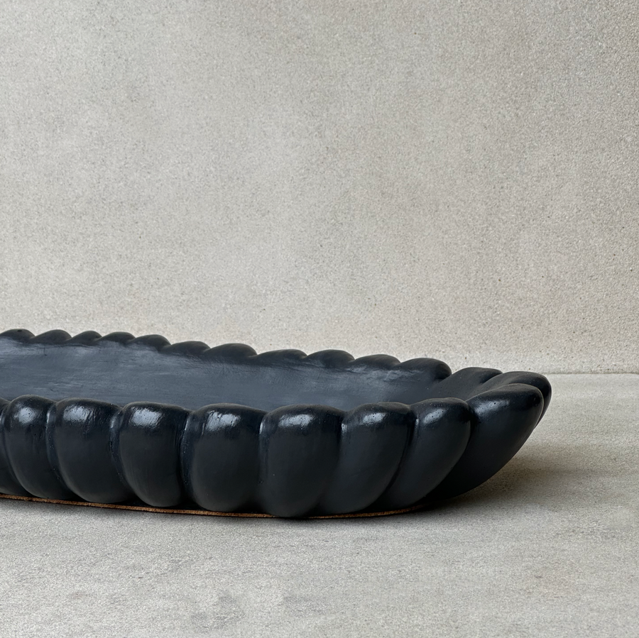 Forma XL Black Concrete Tray