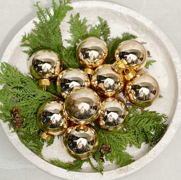 Vintage Gold Ornament