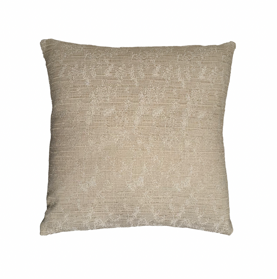 Ivory Matelassé Texture Pillow / 22