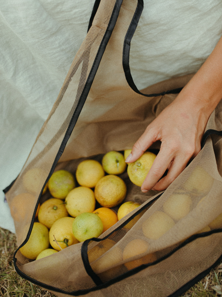 Joan Market Bag In Tan